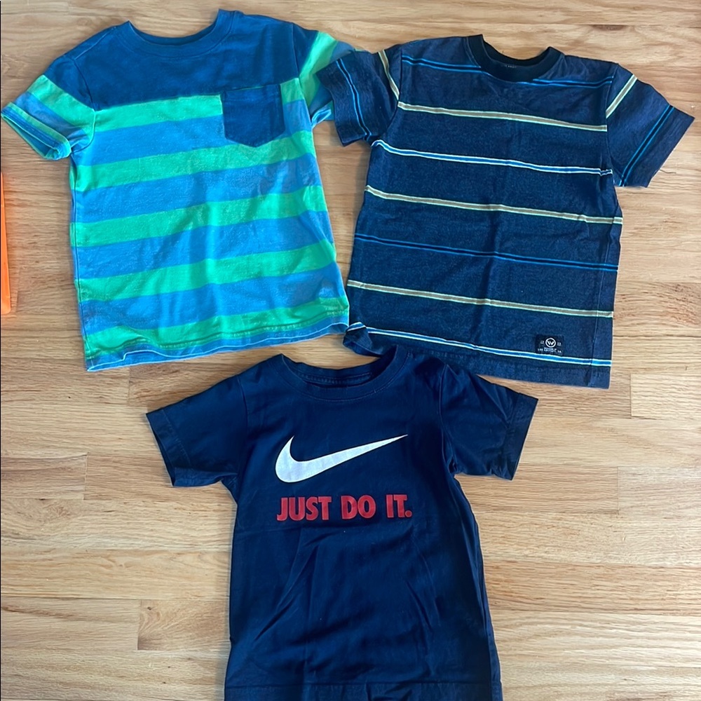 Little Kids 3 pc T Shirt Bundle, Nike, Cat & Jack, size: 4-5